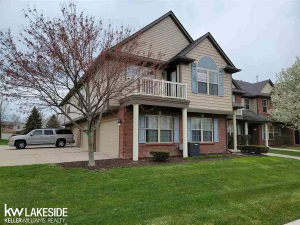 Chesterfield Twp, MI 48047,33102 Redstone