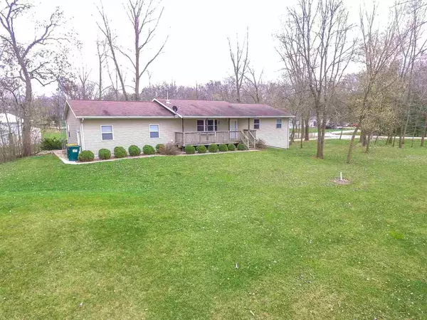 Fox Lake, WI 53933,W10696 Hickory Ln