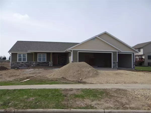 228 Lillehammer Ln, Mount Horeb, WI 53572