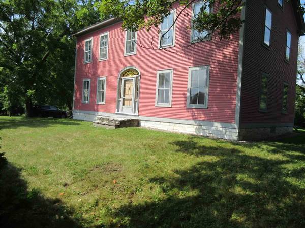 20 Main ST, Whiting, VT 05778-4016