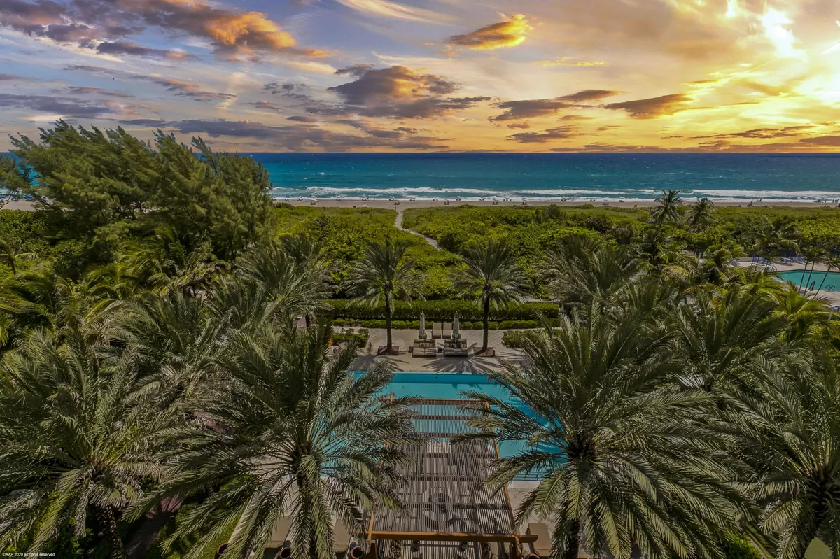 Palm Beach Shores, FL 33404,155 S Ocean AVE 601