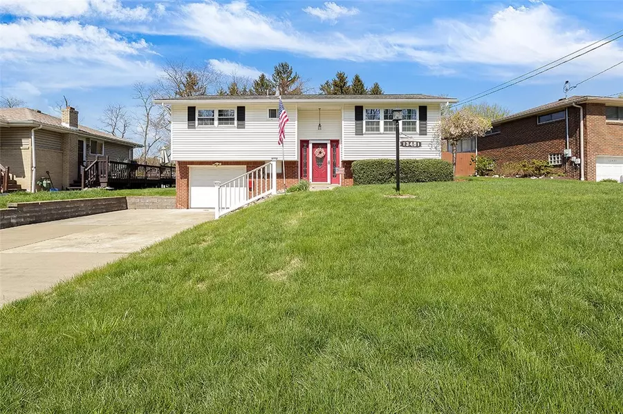 13481 St. Clair Drive, North Huntingdon, PA 15642