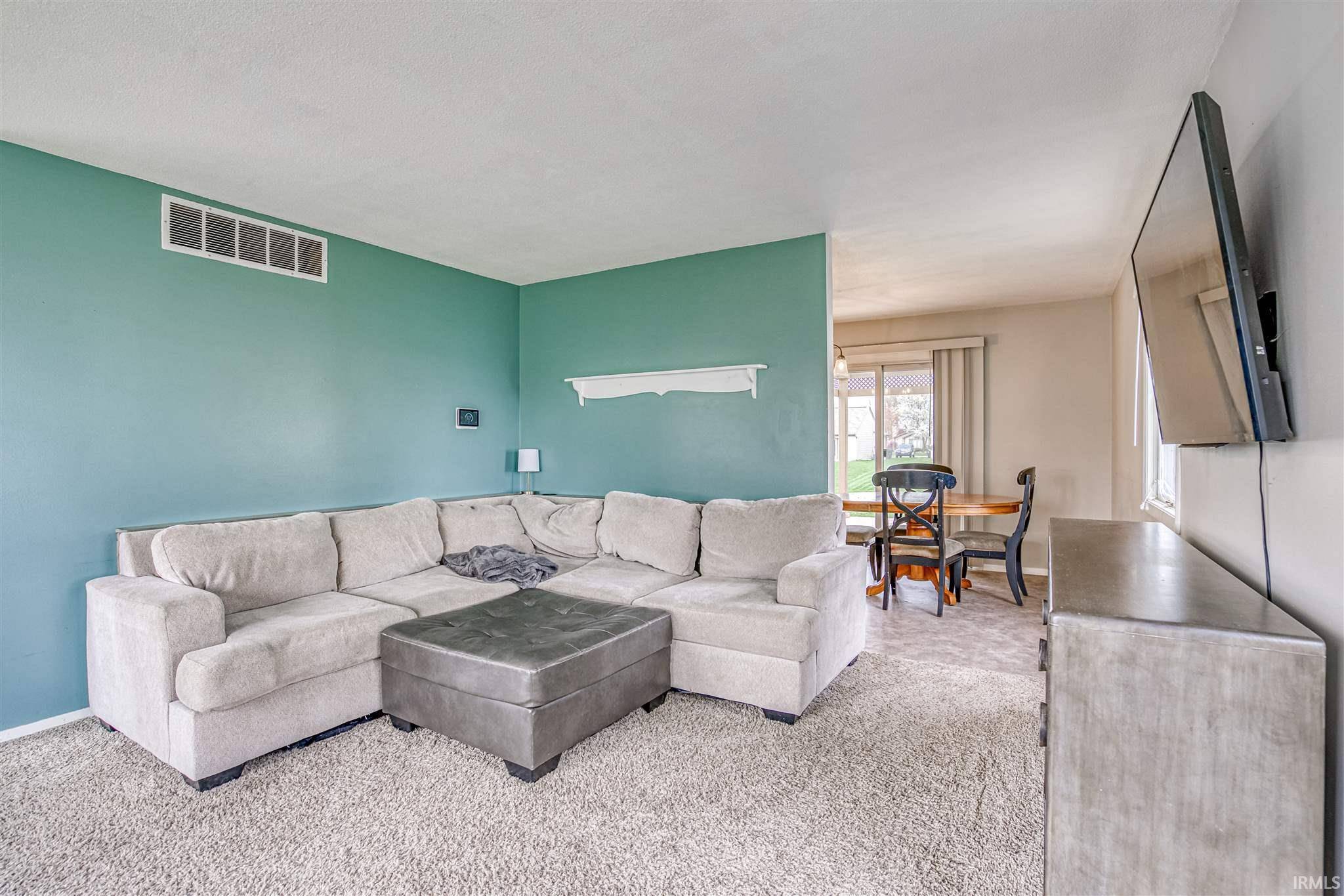 Fort Wayne, IN 46818,5935 Blackstone Drive
