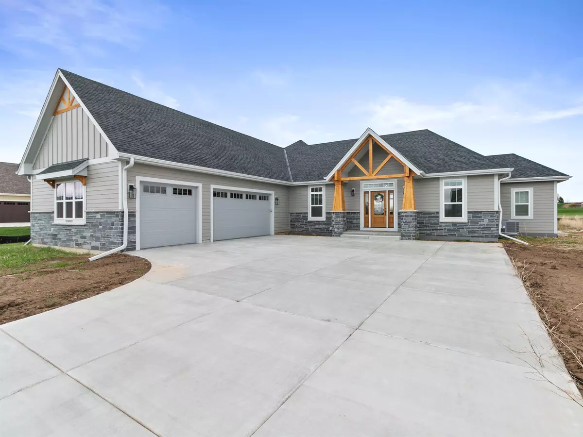 Lisbon, WI 53029,W278N8832 Twin Pine Cir