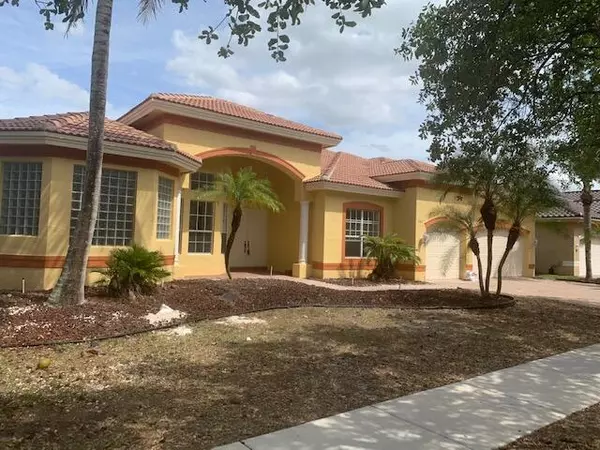 Miramar, FL 33029,4767 SW 195 TER