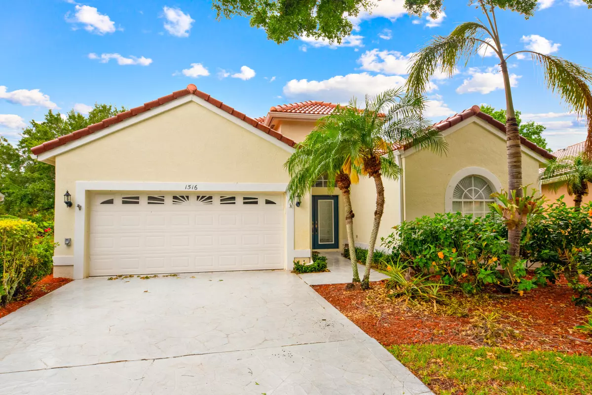 Port Saint Lucie, FL 34952,1516 SE Highland CT