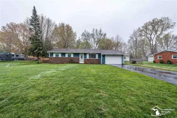 2725 SCHAFSTALL, Lambertville, MI 48144