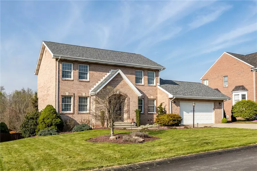 518 Princess Dr, Elizabeth, PA 15037