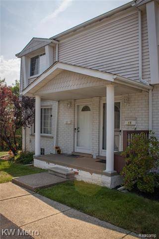 67976 VAN DYKE AVE 16, Washington Twp, MI 48095