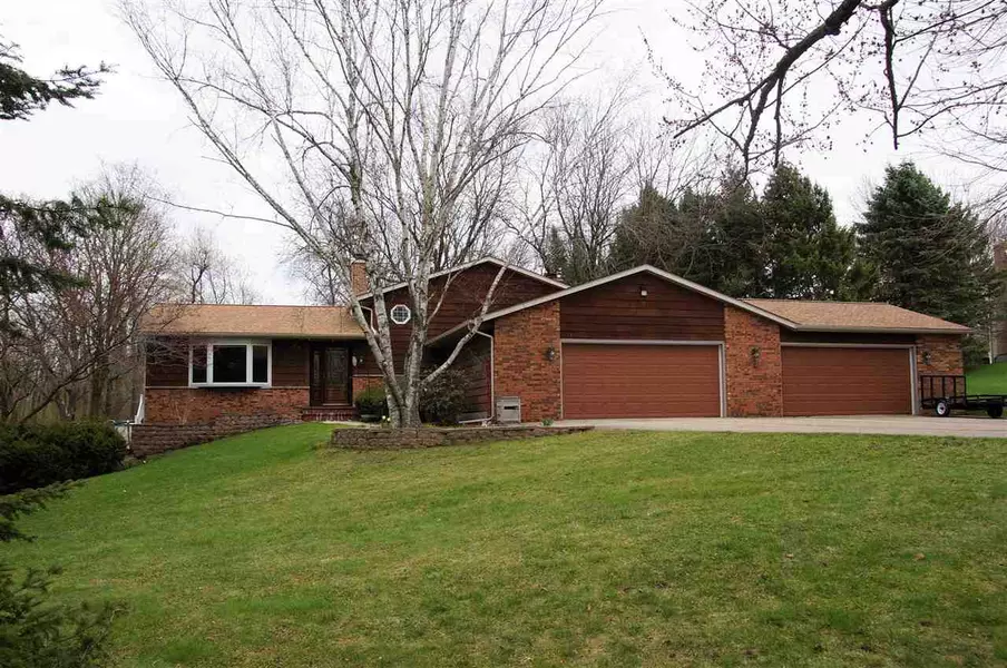 4810 Westman Ct, Middleton, WI 53562