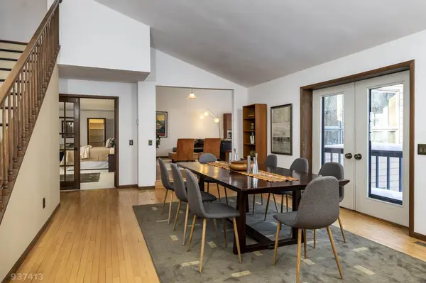 5078 Sunrise Ridge Tr, Middleton, WI 53562