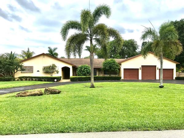 4304 Frances DR, Delray Beach, FL 33445