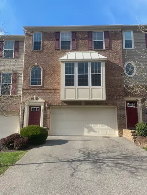 321 Broadstone Drive, Mars, PA 16046