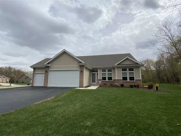 11635 N Heritage Ridge, Edgerton, WI 53534