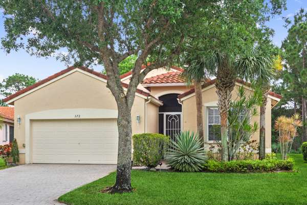 372 NW Toscane TRL, Port Saint Lucie, FL 34986