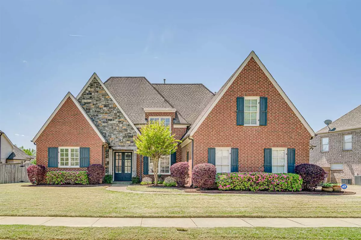 Collierville, TN 38017,887 ELM GROVE CIR