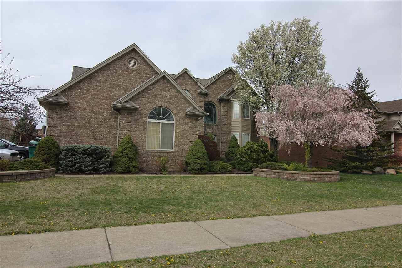 17359 Birch Tree,  Macomb,  MI 48044