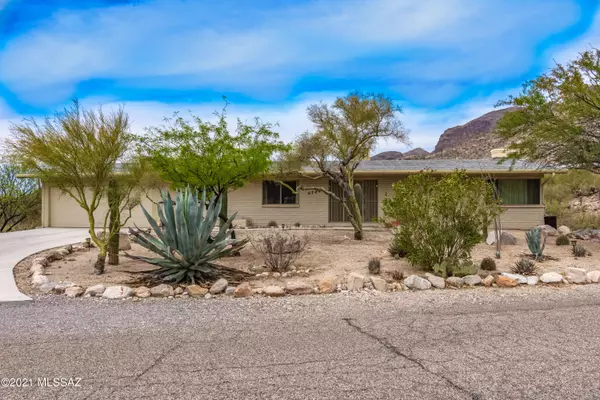 6721 N Pontatoc Road, Tucson, AZ 85718