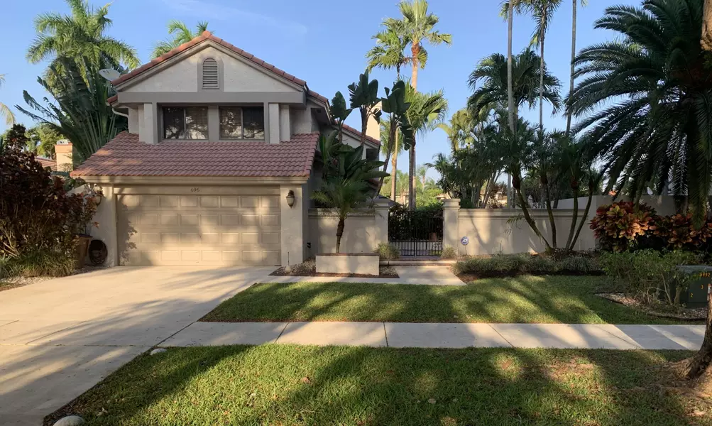 696 NW 38th AVE, Deerfield Beach, FL 33442