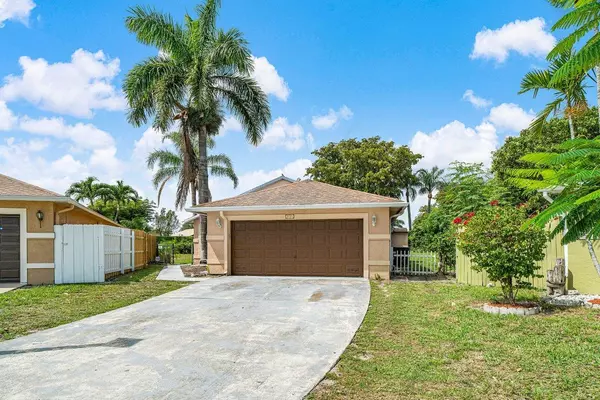 Boynton Beach, FL 33437,5701 Boynton Bay CIR