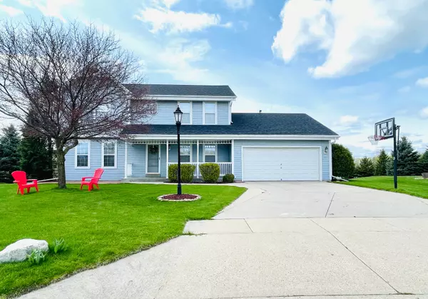 Pewaukee, WI 53072,492 Laurelwood Ct