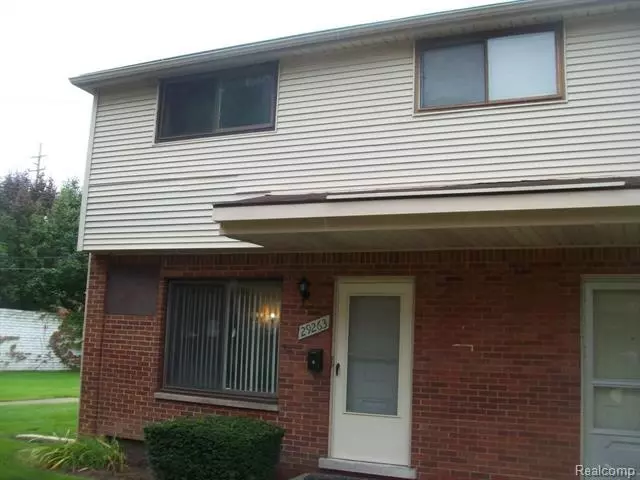 Madison Heights, MI 48071,29263 TESSMER CRT