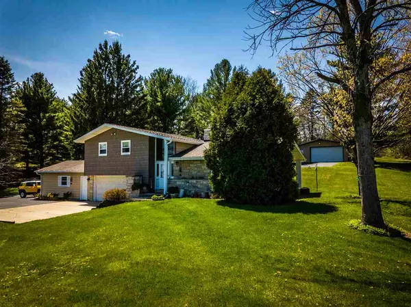 Mukwonago, WI 53149,S66W30186 County Road I