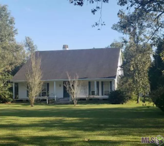 11764 BLACKWATER RD, Baker, LA 70714