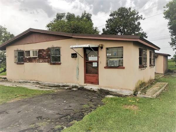 485 W Jordan BLVD, Pahokee, FL 33476