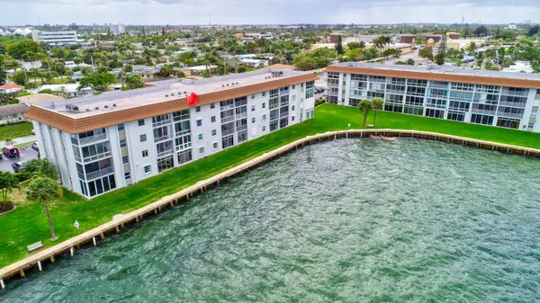 Riviera Beach, FL 33404,410 Wilma CIR 406