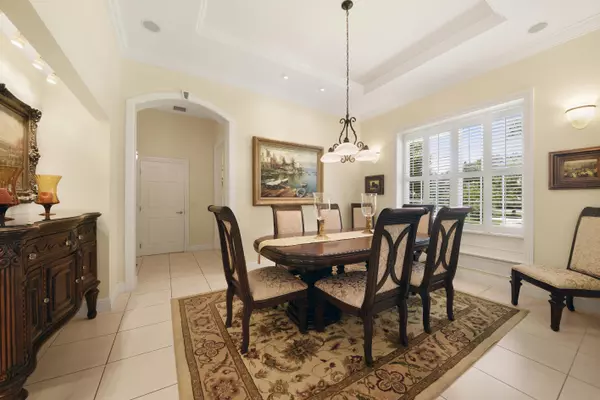 Palm Beach Gardens, FL 33418,1053 Shady Lakes CIR