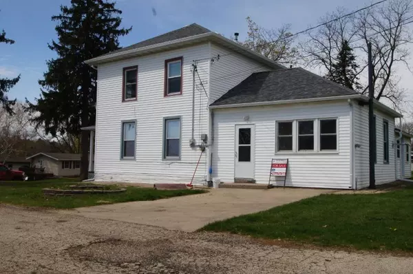 Dodgeville, WI 53533,326 W Washington St