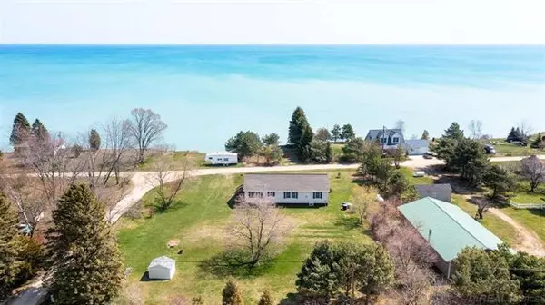 Deckerville, MI 48427,4545 BLUFF