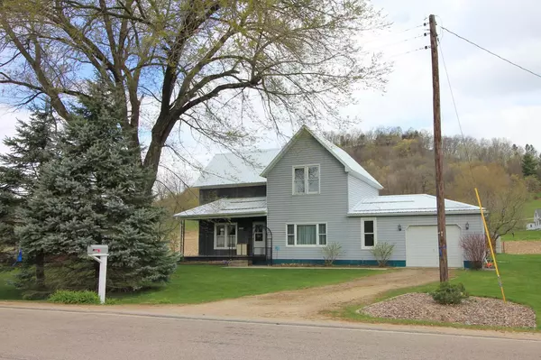 E14234 County Road P, La Farge, WI 54639