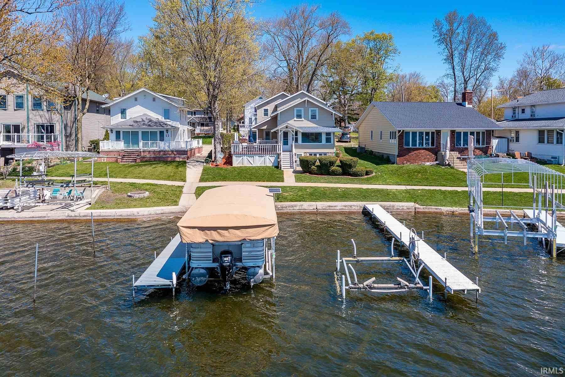 North Webster, IN 46555,8447 E Wade Lane