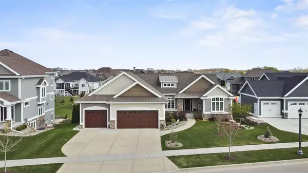 2407 Genevieve Way, Waunakee, WI 53597