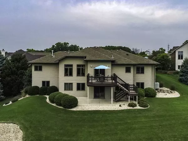 Janesville, WI 53548,403 WILLOW SPRINGS CT