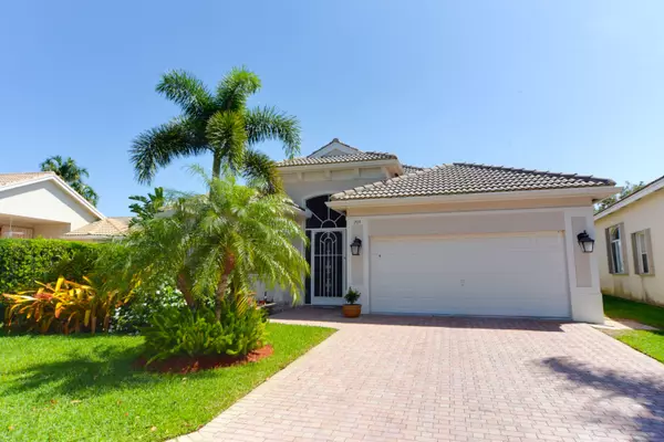 Atlantis, FL 33462,209 Palm CIR