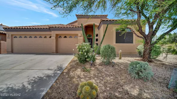 378 N Old Camp Lane, Sahuarita, AZ 85629