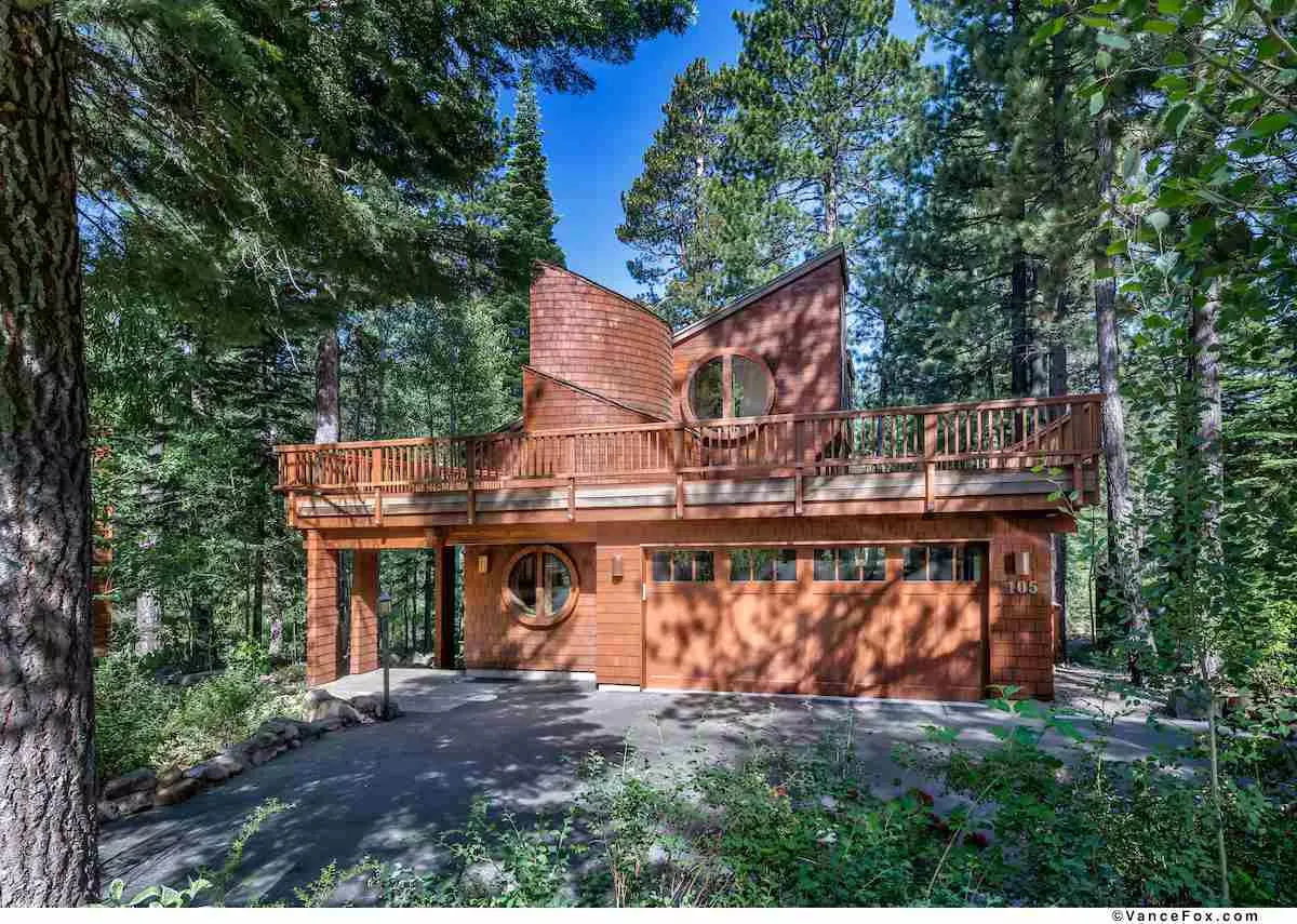 Truckee, CA 96161,105 Basque