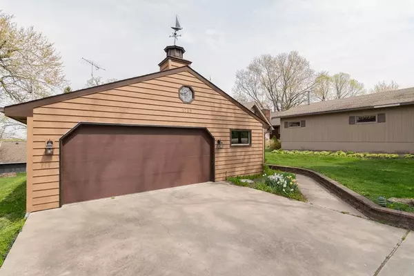 Edgerton, WI 53534,1725 E Koshkonong Dr