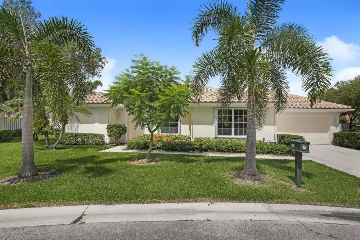 Palm Beach Gardens, FL 33418,326 Eagleton Golf DR