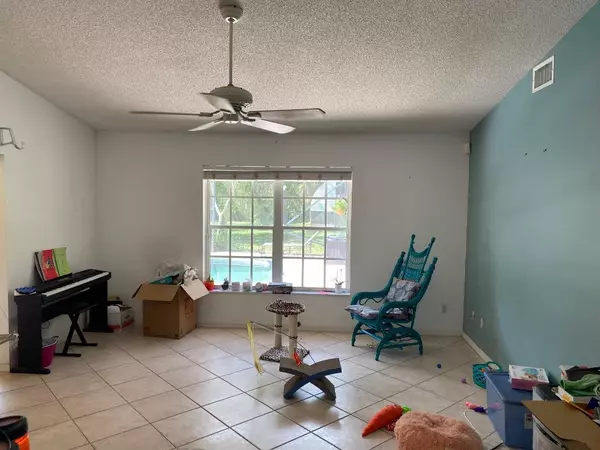 Hobe Sound, FL 33455,8667 SE Sharon ST