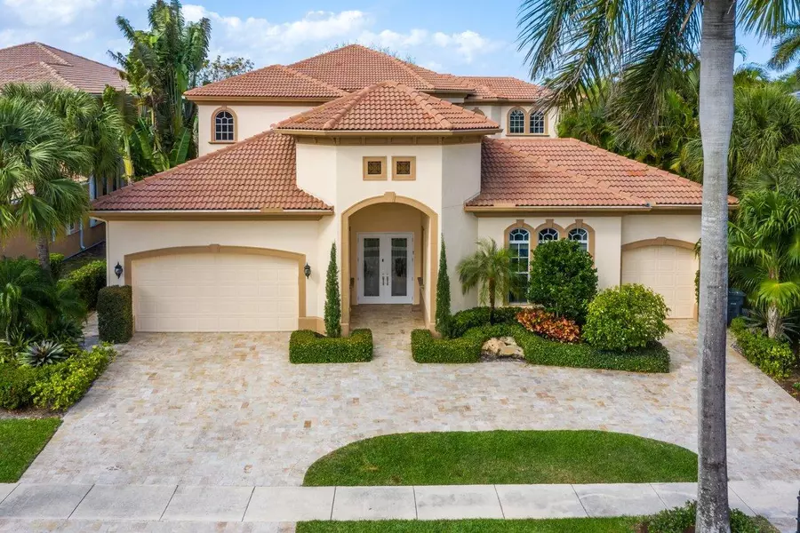 8849 Valhalla DR, Delray Beach, FL 33446