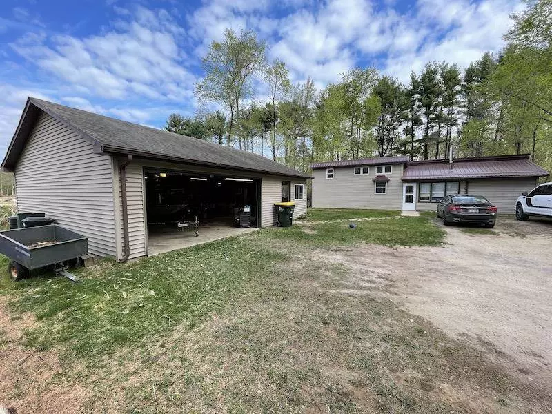 302 Deer Run Rd, Muscoda, WI 53573