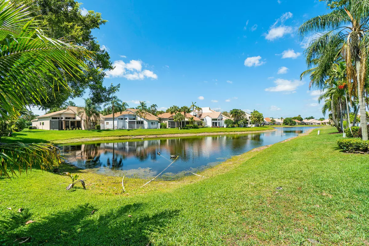 Boca Raton, FL 33496,17088 Newport Club DR