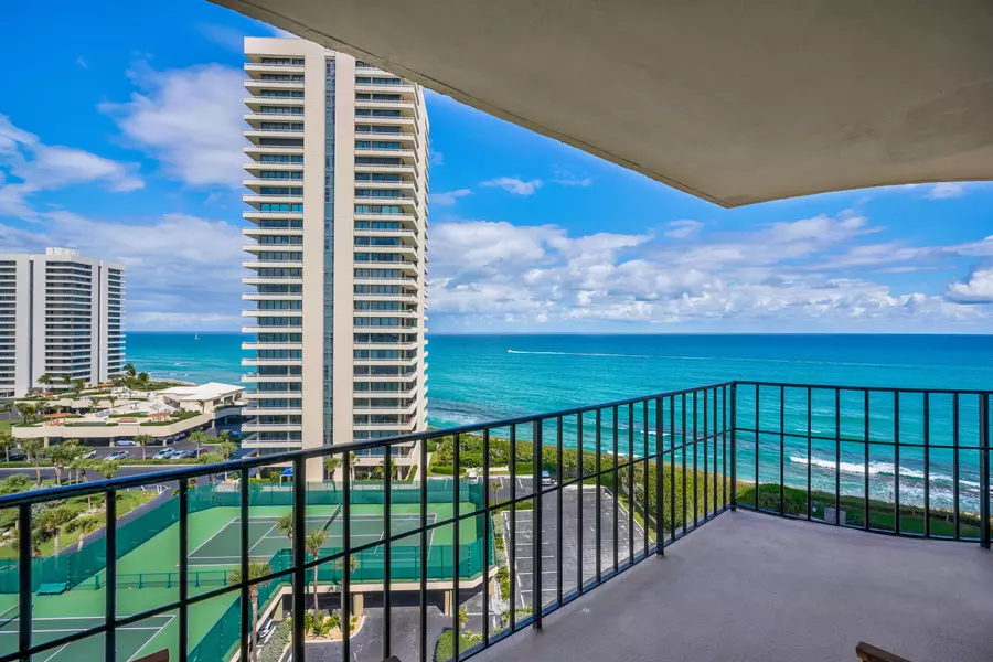 5480 N Ocean DR Ph-A, Singer Island, FL 33404