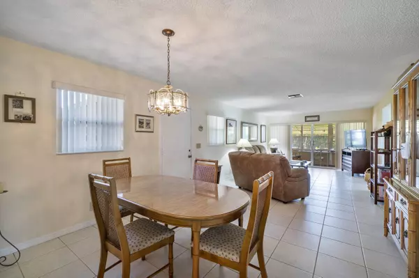 Delray Beach, FL 33445,738 Whippoorwill LN