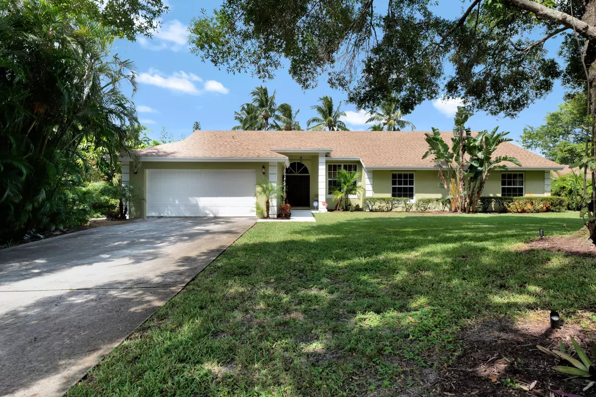 Hobe Sound, FL 33455,9297 SE Sharon ST