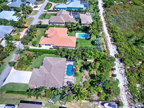 Hobe Sound, FL 33455,9618 SE Sharon ST